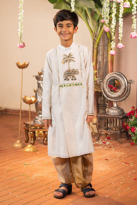 Panchhi By Kanupriya Tibrewala Swarna Bagh Kurta & Dhoti Pant Set 
