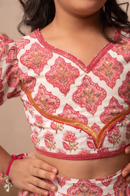 Shop_Plumcheeks_Off White Cotton Embroidery, Tassels Jharokha Lehenga And Top Set 