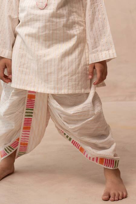 Buy_Plumcheeks_White Cotton Metallic Thread Sunhera Kurta And Dhoti Pant Set _Online_at_Aza_Fashions