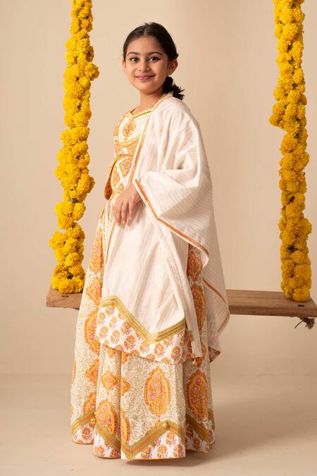 Plumcheeks_Yellow Cotton Embroidery, Tassels, Applique Chandan Floral Pattern Lehenga Set _Online_at_Aza_Fashions