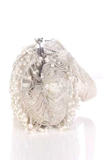 Buy Nazaakat By Samara Singh White Beads, Pearls Beaded Embellished Batua Bag Buy_Nazaakat By Samara Singh_White Beads, Pearls Beaded Embellished Batua Bag
