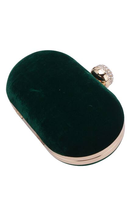 Nazaakat By Samara Singh Green Rhinestones, Stones Embellished Velvet Clutch With Detachable Chain Online at Aza Fashions Nazaakat By Samara Singh_Green Rhinestones, Stones Embellished Velvet Clutch With Detachable Chain _Online_at_Aza_Fashions