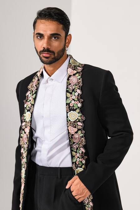 Buy_Kalpana Naik_Black Crepe Embroidery Blooming Beauty Tuxedo Blazer And Trouser _Online_at_Aza_Fashions