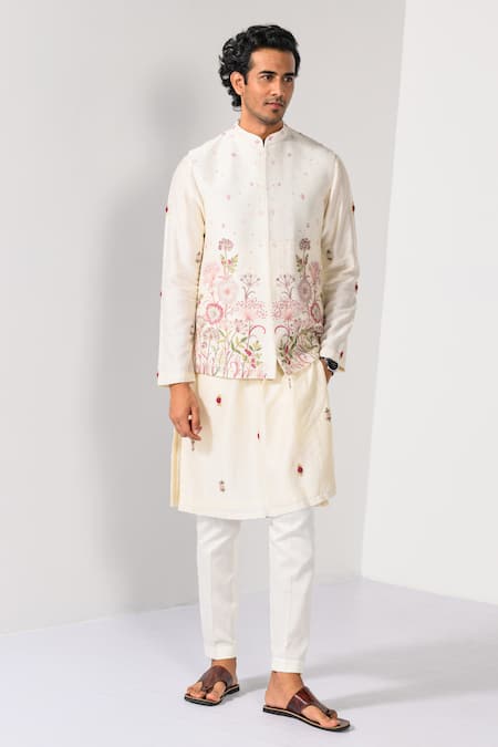 Kalpana Naik Floral Finesse Embroidered Chanderi Nehru Kurta Set 