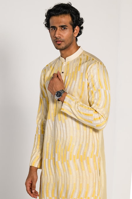 Kalpana Naik_Yellow Chanderi Silk Embroidery Radiant Weaves Kurta And Pant Set _at_Aza_Fashions