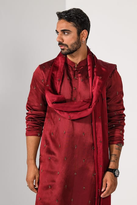 Buy_Kalpana Naik_Wine Linen, Satin, Cotton Embroidery Ruby Radiance Thread And Pipe Work Kurta Set  _Online_at_Aza_Fashions