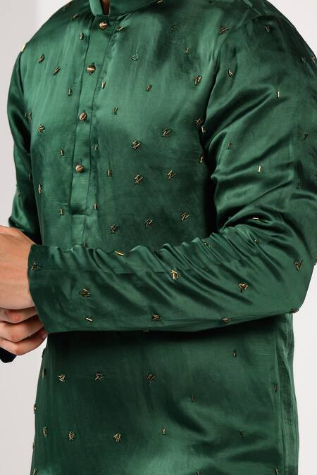 Kalpana Naik_Emerald Green Linen, Satin, Cotton Embroidery Work Kurta Set _at_Aza_Fashions