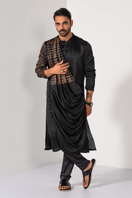 Kalpana Naik_Black Linen, Satin Bliss Draped Kurta And Slim Fit Pant Set _Online_at_Aza_Fashions