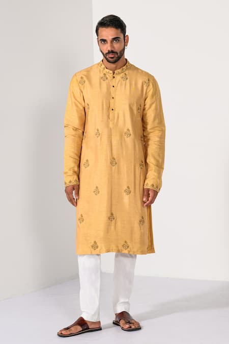 Kalpana Naik Golden Butta Hand Embroidered Kurta & Pant Set 