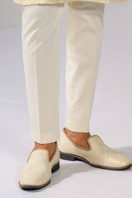 Kalpana Naik_Cream Bemberg, Silk Embroidery, Zari Regal Pearl Zardozi Sherwani Set _Online_at_Aza_Fashions