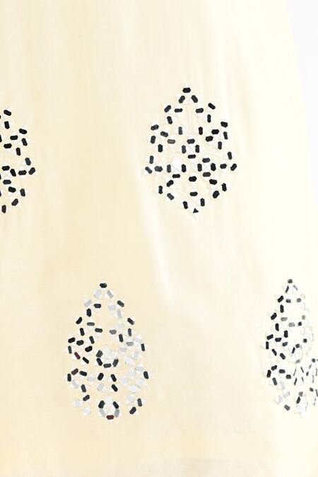 Buy_Kalpana Naik_Yellow Bemberg, Silk Embroidery Lemon Hand Kurta And Salwar Set 