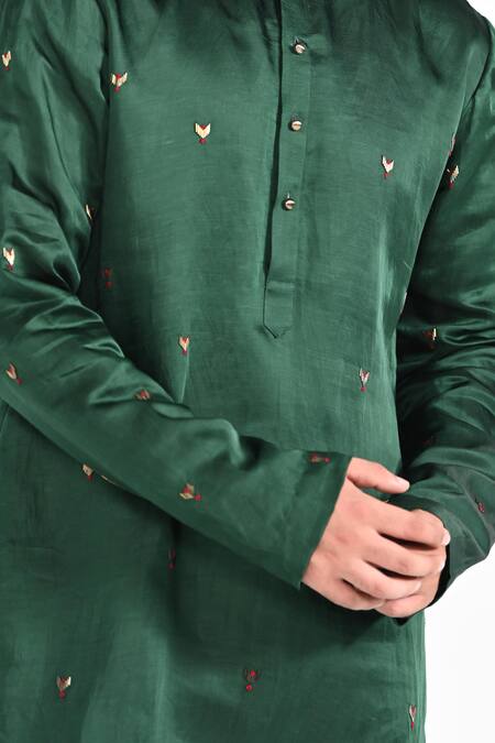 Kalpana Naik_Green Linen, Satin, Cotton Embroidery Sacred Hand Kurta Set _Online_at_Aza_Fashions