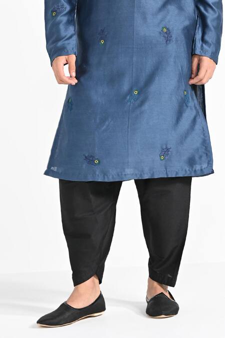 Kalpana Naik_Blue Bemberg, Silk Embroidery Merlin Hand Kurta Set _Online_at_Aza_Fashions