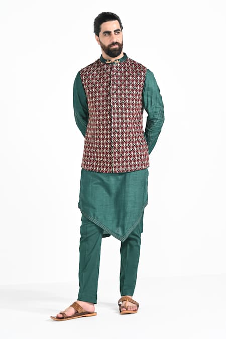 Kalpana Naik Jhaal Work Criss Cross Embroidered Bundi Kurta Set 