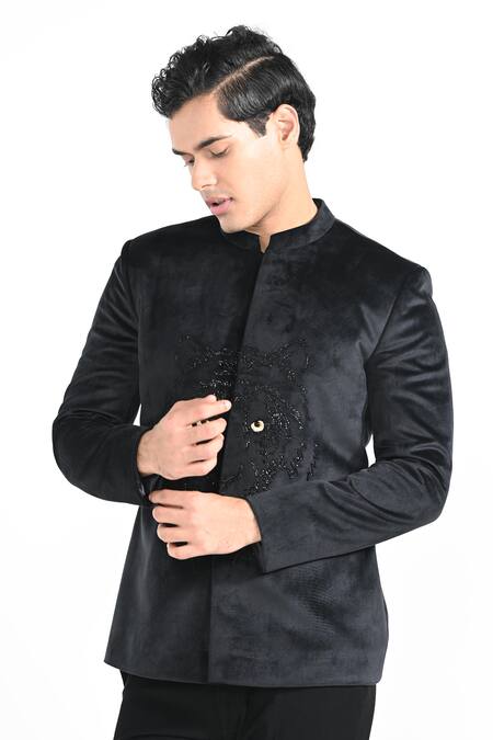 Buy_Kalpana Naik_Black Velvet, Rayon Embroidery, Fiery Tiger Cutdana Bandhgala And Trouser Set 