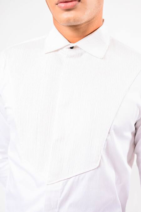 Buy Kalpana Naik White Cotton Straight Pintucks Giza Stretch Shirt Online at Aza Fashions Buy_Kalpana Naik_White Cotton Straight Pintucks Giza Stretch Shirt _Online_at_Aza_Fashions