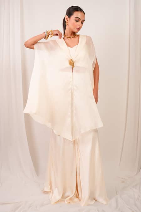 Day And Mood Organza Kaftan & Wired Blouse With Flared Pants 