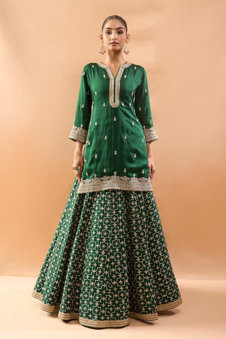 Buy_Gopi Vaid_Green Tussar, Organza Embroidery, Stones, Zari Split V-neck Kurta Lehenga Set _Online_at_Aza_Fashions