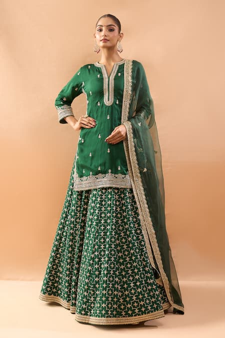 Gopi Vaid Embroidered Kurta Lehenga Set 