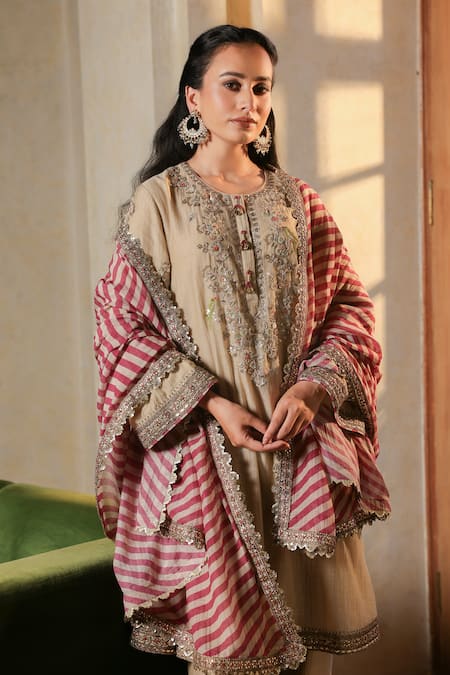 Summer By Priyanka Gupta Beige Noor E Summer Kurta Set 