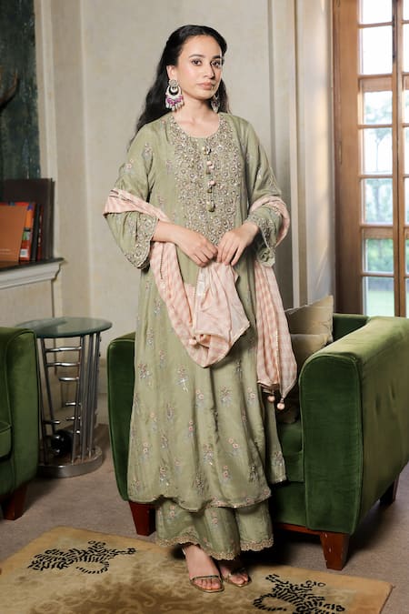 Summer By Priyanka Gupta Rose Bow Print Kurta Set 