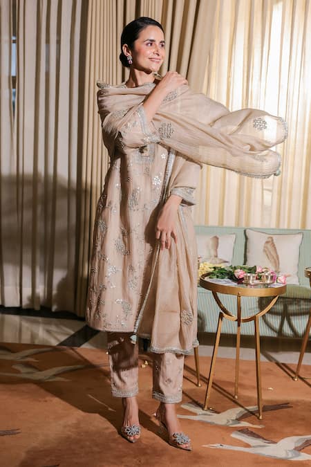 Summer By Priyanka Gupta Vrinda Gota Jaal Kurta Set 