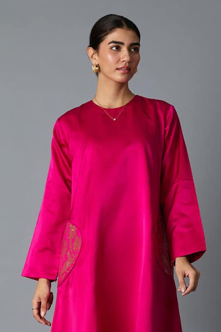 Shop_Vasstram_Pink Silk Zari Round Neck Geet Banarasi Kurta With Pant _Online_at_Aza_Fashions