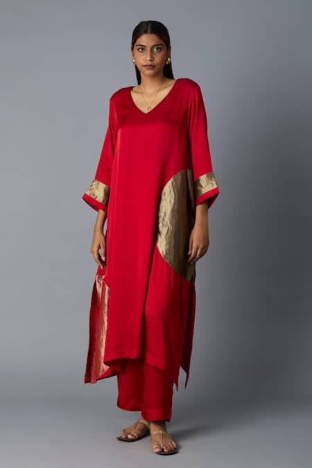 Vasstram Rangoli Zari Applique Kaftan With Pant 