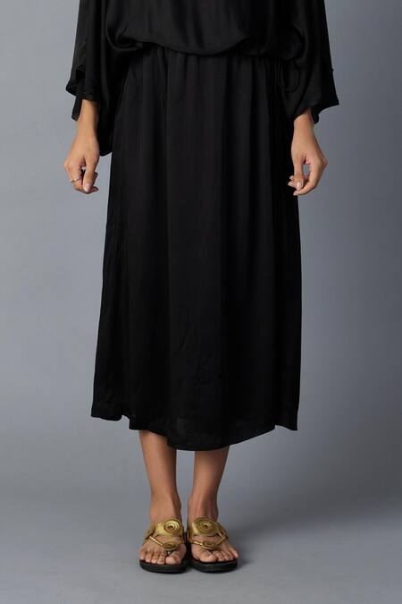 Buy_Vasstram_Black Modal, Satin Round Neck Solid Batwing Sleeve Dress _Online_at_Aza_Fashions