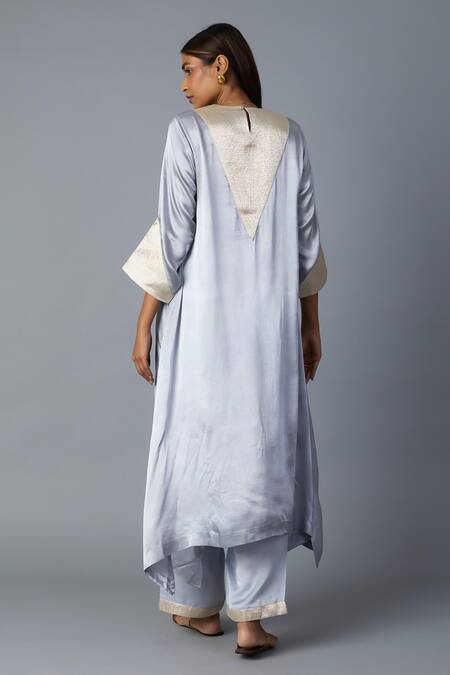 Vasstram Tikona Zari Panelled Kurta & Pant Set 