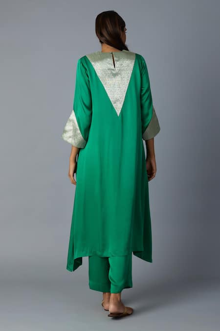 Vasstram Tikona Banarasi Tissue Panelled Kurta Set 