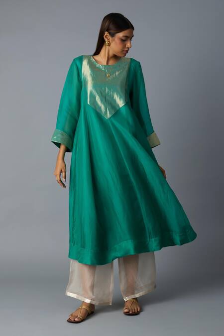 Vasstram_Green Organza Zari Round Neck Jahaan Banarasi Yoke Kurta With Pant _Online_at_Aza_Fashions