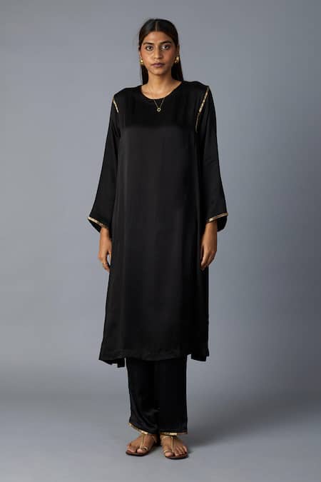 Buy_Vasstram_Black Modal, Satin Zari Round Neck Sabah Panelled Kurta With Pant _Online_at_Aza_Fashions