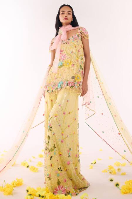 Shop_Show Shaa_Yellow Net Embroidery, Sequins, Mirrors Square Neck Floral Hand Kurta Set _Online_at_Aza_Fashions
