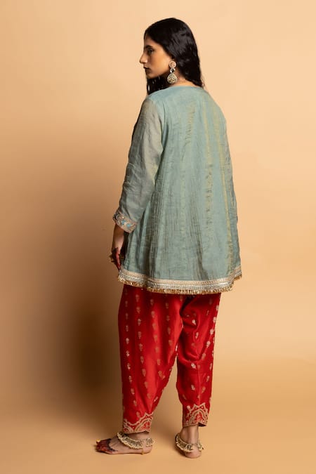 Pants And Pajamas Raunaq Embroidered Kurta Set 