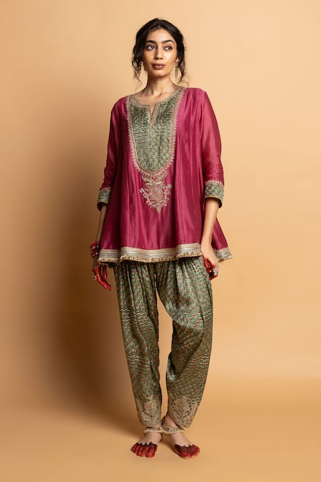 Shop_Pants And Pajamas_Wine Chanderi Silk Embroidery, Zari Round Neck Noor Kurta _Online_at_Aza_Fashions