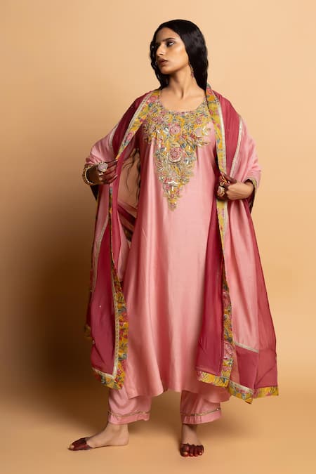 Pants And Pajamas Alankrita Embroidered Dupatta 