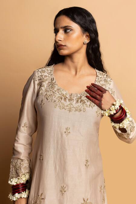 Shop_Pants And Pajamas_Ivory Chanderi Silk Embroidery Round Neck Kurta _Online_at_Aza_Fashions