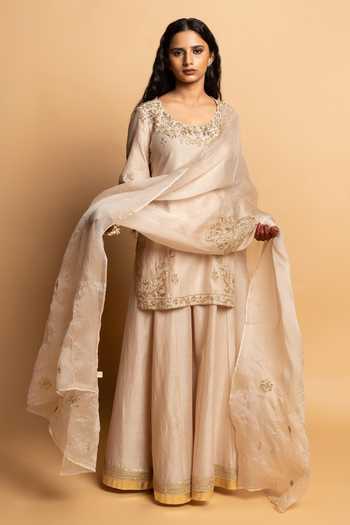 Pants And Pajamas Ivory Silk, Silk, Embroidery, Zari, Lace Round Neck Kurta Set Online at Aza Fashions Pants And Pajamas_Ivory Silk, Silk, Embroidery, Zari, Lace Round Neck Kurta Set _Online_at_Aza_Fashions