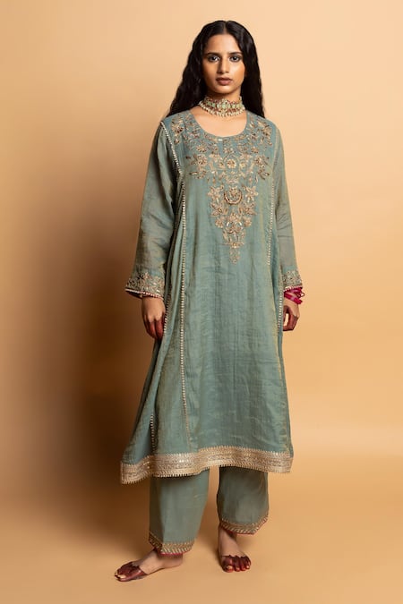 Pants And Pajamas Ruh Embroidered Kurta Set 