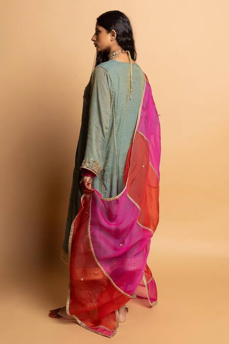 Pants And Pajamas Ruh Embroidered Kurta Set 