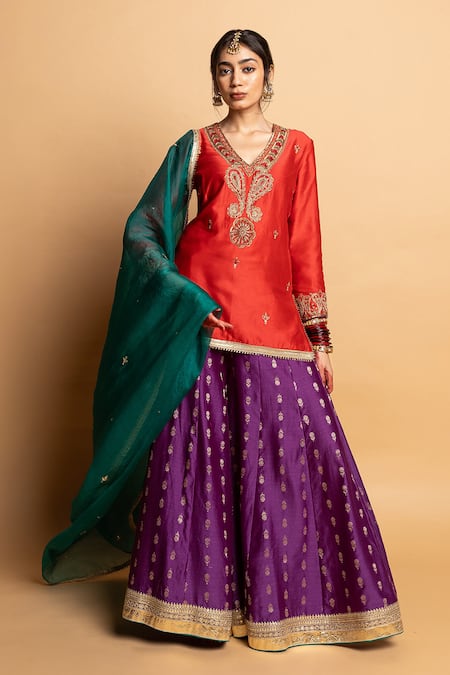 Buy Pants And Pajamas Green Silk Organza Embroidery, Lace Hemangi Dupatta Online at Aza Fashions Buy_Pants And Pajamas_Green Silk Organza Embroidery, Lace Hemangi Dupatta _Online_at_Aza_Fashions