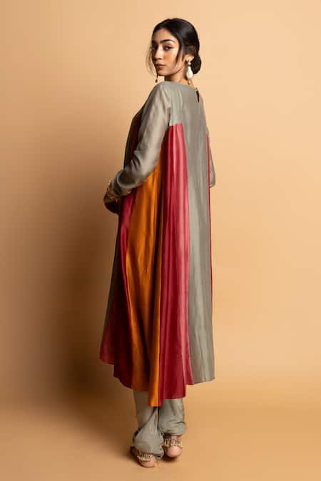 Pants And Pajamas Kanaklata Embroidered Kurta 