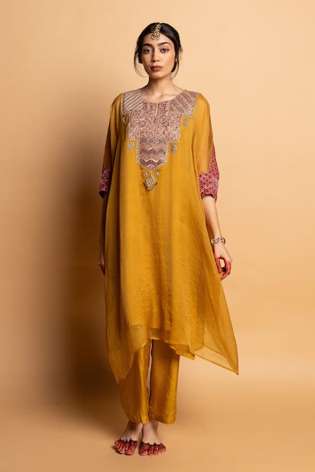 Pants And Pajamas Ratnaanini Embroidered Kaftan 