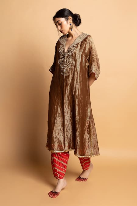 Buy Pants And Pajamas Red Silk, Chanderi Embroidery, Zari Nazakat Salwar Online at Aza Fashions Buy_Pants And Pajamas_Red Silk, Chanderi Embroidery, Zari Nazakat Salwar _Online_at_Aza_Fashions