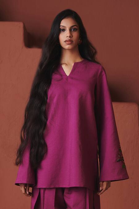 Saphed_Magenta Cotton, Linen Embroidery Split V-neck Orchid Kurta Farsi Pant Set _Online_at_Aza_Fashions