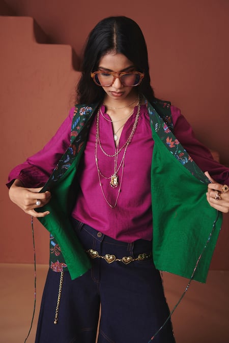 Shop Saphed Green Cotton, Linen V-neck Paan Chintz Print Wrap Waistcoat Online at Aza Fashions Shop_Saphed_Green Cotton, Linen V-neck Paan Chintz Print Wrap Waistcoat _Online_at_Aza_Fashions