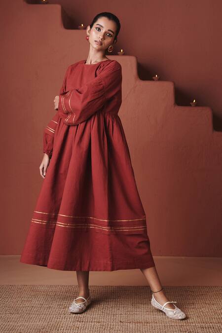 Buy_Saphed_Red Cotton, Linen Embroidery, Gota Patti Round Neck Brick Sack Dress 
