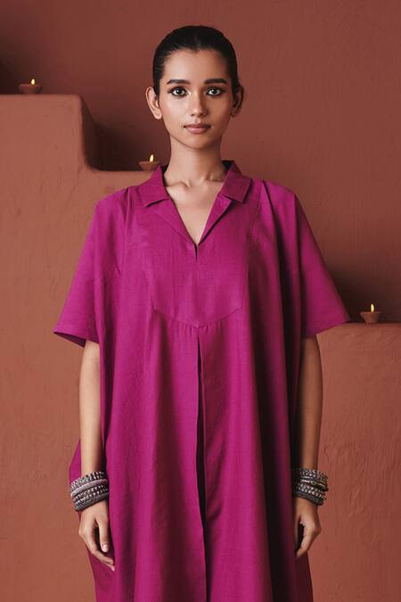 Saphed_Magenta Cotton, Linen Collared, V-neck Orchid Kaftan Dress _Online_at_Aza_Fashions