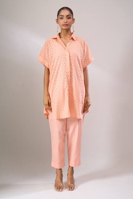 Naintara Bajaj_Peach Cotton Cut Work Collared Hakoba Co-ord Set With Inner _at_Aza_Fashions